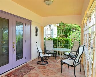 Castlevue B&B - Montego Bay - Patio