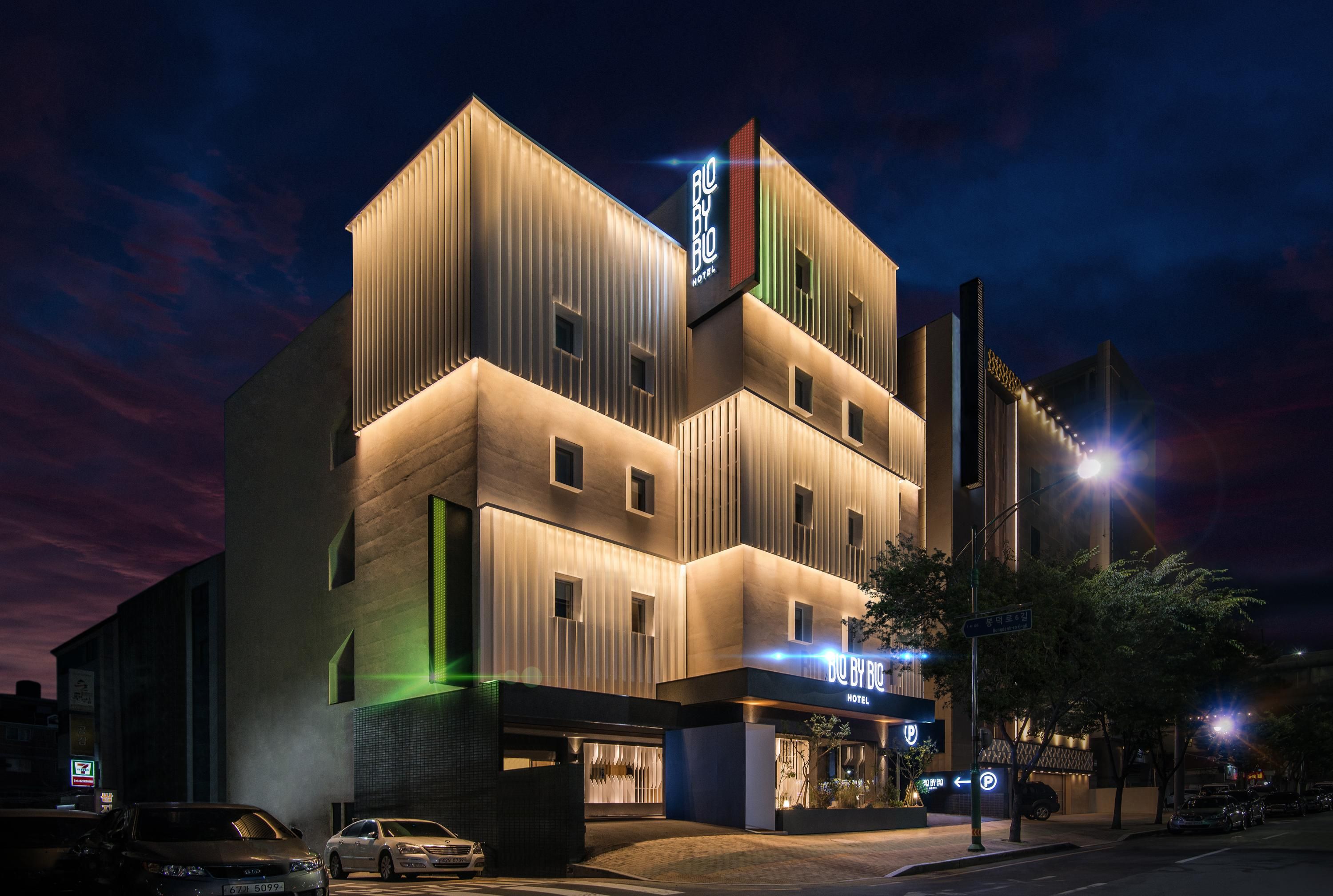 Blo By Blo Hotel thumbnail 2