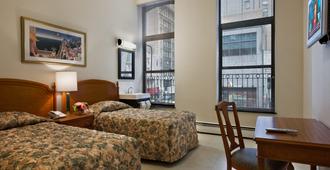 Americana Inn - New York - Phòng ngủ