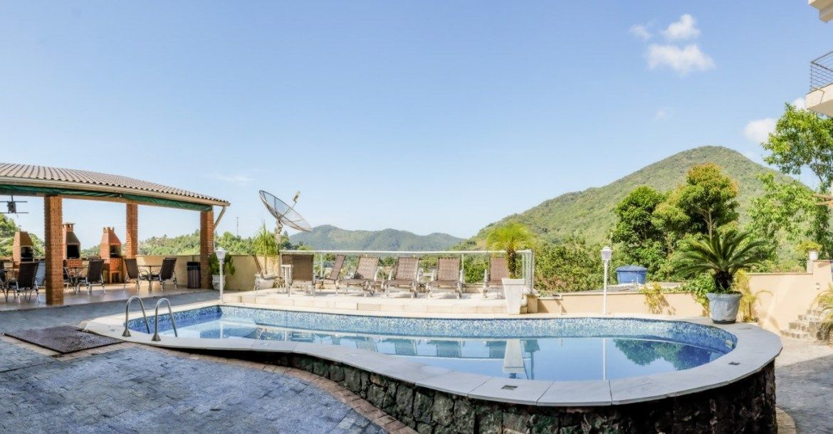 Hospedaria Vitória Mar - אובטובה - בריכה