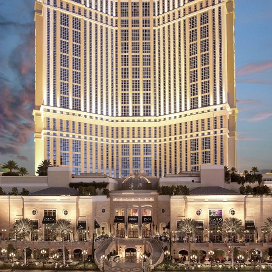 Building view of The Palazzo at The Venetian