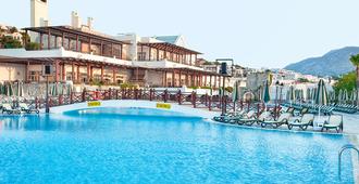 Asteria Bodrum Resort - Bodrum - Havuz