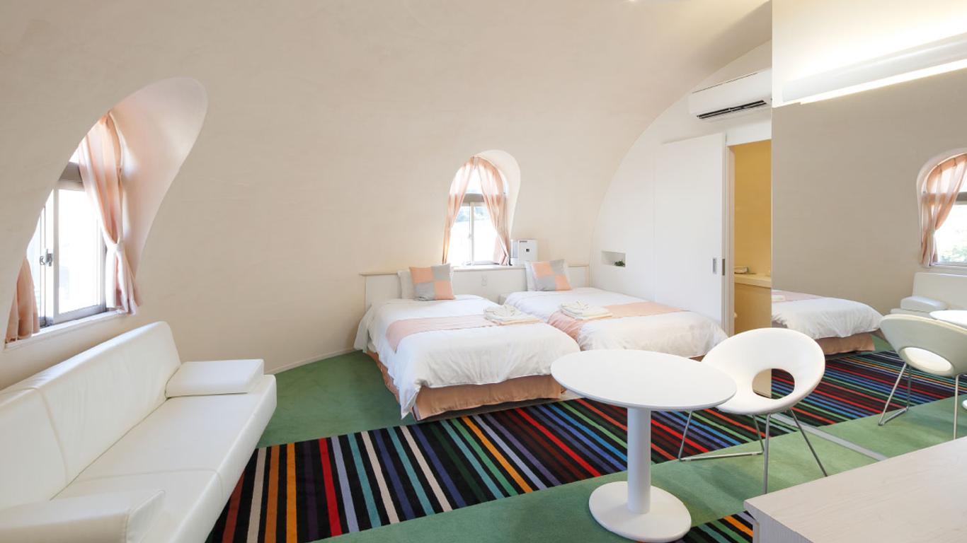 Toretore Village Nanki Shirahama