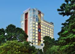 Renaissance Lucknow Hotel - Лакхнау - Здание