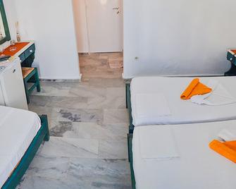 Hotel Antiparos - Antiparos - Bedroom