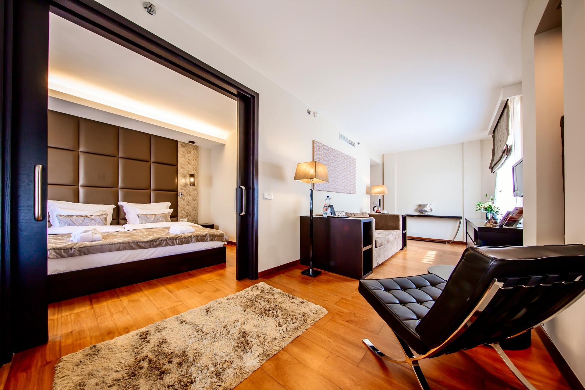 Continental Hotel Budapest - Budapest - Bedroom