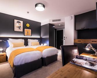 Best Western Plus Suitcase Paris la Defense - Bois-Colombes - Bedroom
