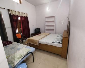 Hotel Sunset Orchha - Orchha - Slaapkamer