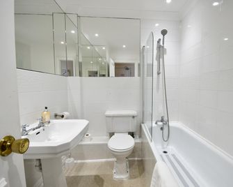 Northop Hall Hotel - Mold - Badkamer