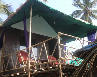 Hotel Resort Ducknchill-agonda - Canacona - Bedroom