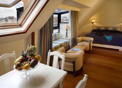 Real Residência - Touristic Apartments - Lizbon - Yatak Odası