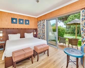 Grande Real Santa Eulalia Resort & Hotel Spa - Albufeira - Bedroom