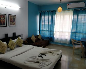 Yo Yo Goa - The Apartment Hotel - Vagator - Schlafzimmer
