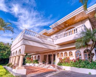 Buena Vista Chic Hotel - Alajuela - Edificio