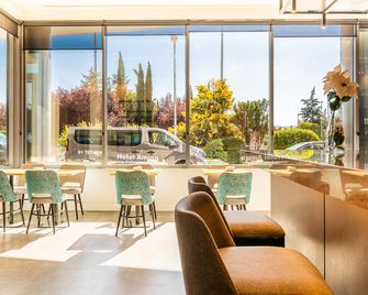 Amura Alcobendas - Alcobendas - Restaurant