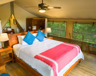 Isla Chiquita Glamping Hotel - Paquera - Habitación