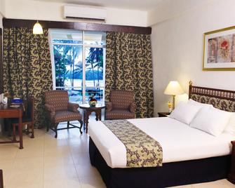 Beach Luxury Hotel - Karatschi - Schlafzimmer