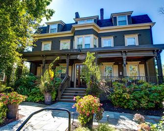 The Peacock Inn Ascend Hotel Collection - Princeton - Bina