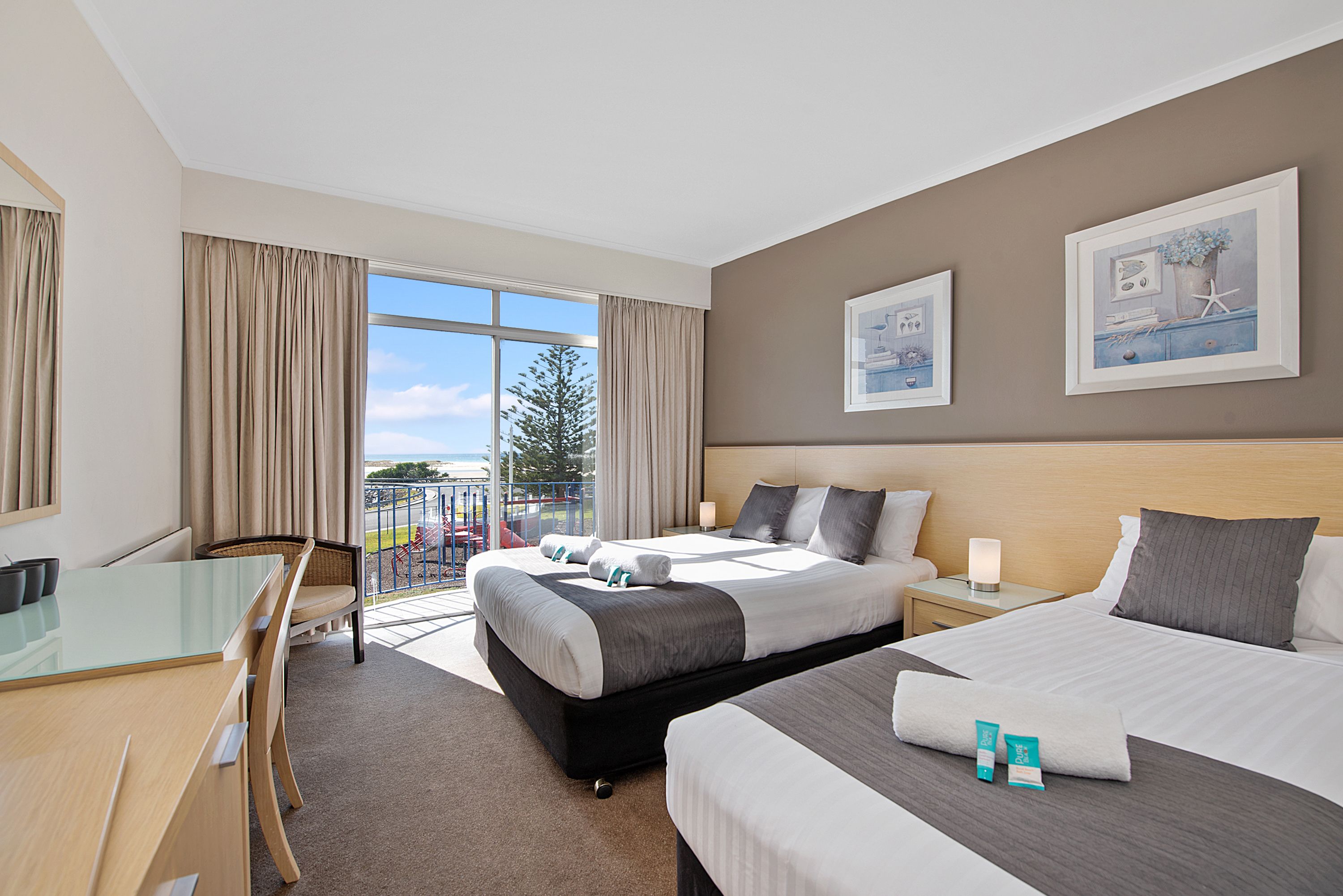 Scamander Beach Resort