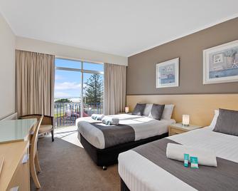 Scamander Beach Resort - Scamander - Bedroom