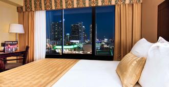 The Barrymore Hotel Tampa Riverwalk - Тампа - Спальня