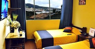 Hotel Sagarnaga - La Paz - Schlafzimmer