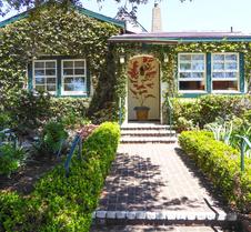 Briarwood Inn