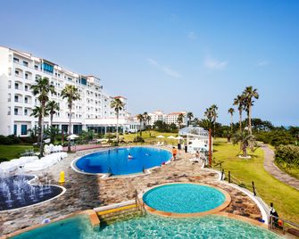 Kumho Jeju Resort - Seogwipo - Svømmebasseng