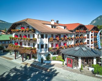 Zugspitze - Garmisch-Partenkirchen - Rakennus