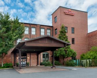 Hawthorn Suites by Wyndham Rome - Rome - Bygning
