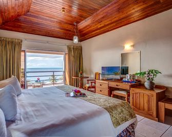 Grafton Beach Resort - Black Rock - Bedroom