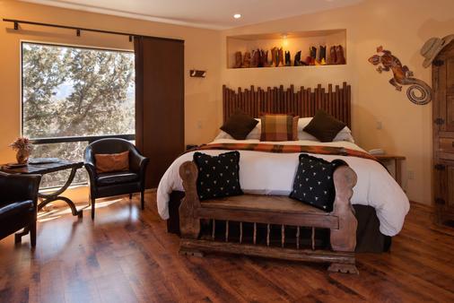 The Suites at Sedona - Sedona - Bedroom