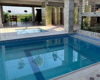 Mirador de San Jorge - Girardot - Piscina