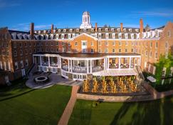 The Otesaga Resort Hotel - Cooperstown - Building