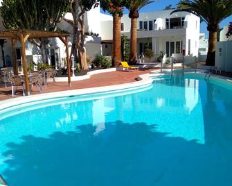 Apartamentos Tamarindos - Puerto del Carmen - Pool