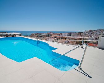 Bahia Almuñecar - Almuñécar - Piscina