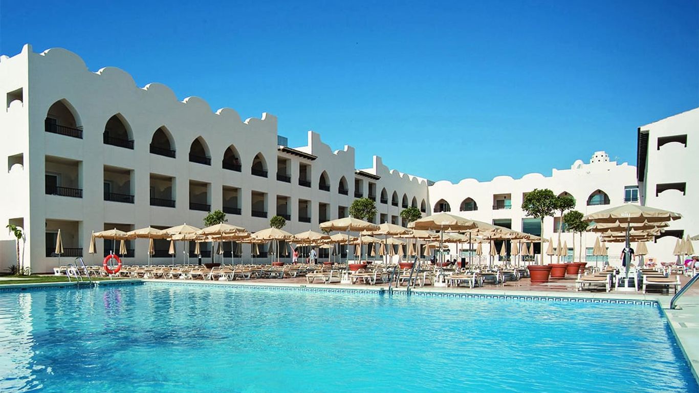 ماك بويرتو مارينا بينالمادينا