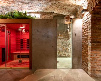 Miss Sophie's New Town & Wellness - Prague - Spa