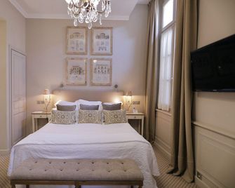 Hotel d'Europe - Avignon - Bedroom