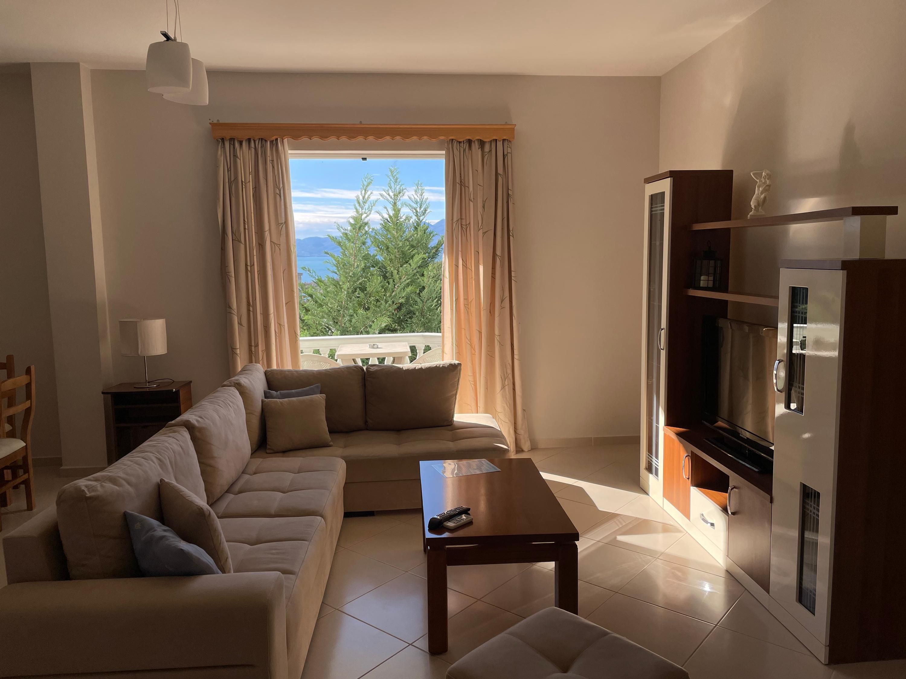 Relax Apts Saranda - סאראנדה - סלון