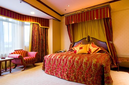 Hotel Lisboa - Macau - Bedroom