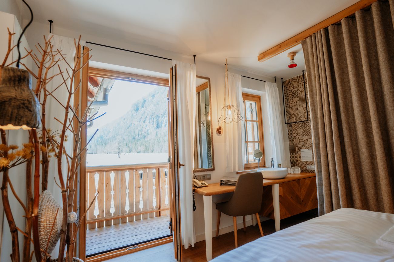 هوتل بليسنيك