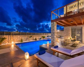 Southrock Villas - Lachania - Piscina