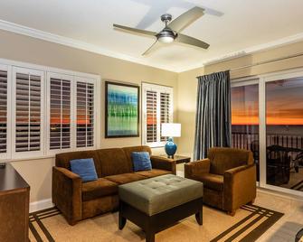 شيفاردس بيتش ريزورت - Clearwater Beach - غرفة معيشة