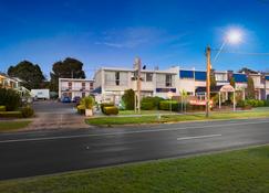 Alexander Motor Inn & Apartments - Essendon - Building