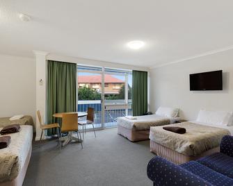 Alexander Motor Inn & Apartments - Essendon - Bedroom