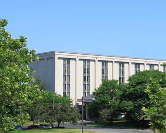 Meadowlands River Inn - Secaucus - Bygning
