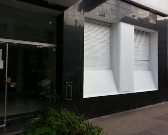 Hotel Isis - בואנוס איירס - נוף חיצוני