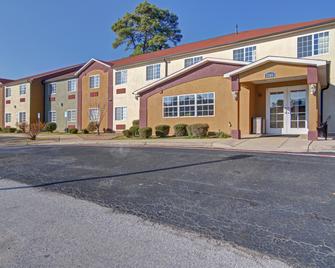 Hometown Inn & Suites - Longview - Θέα στην ύπαιθρο