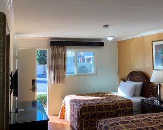 Valley Hotel - Rosemead - Спальня